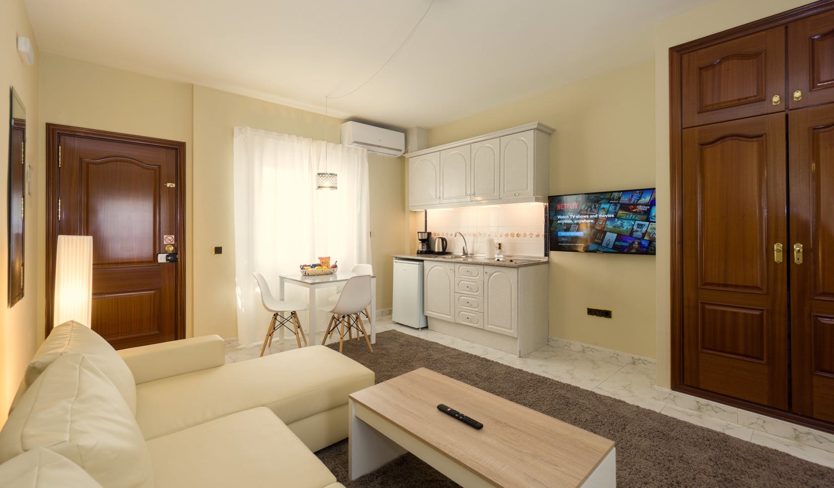 La Palmera Aparthotel Alhaurin el Grande Ruang foto