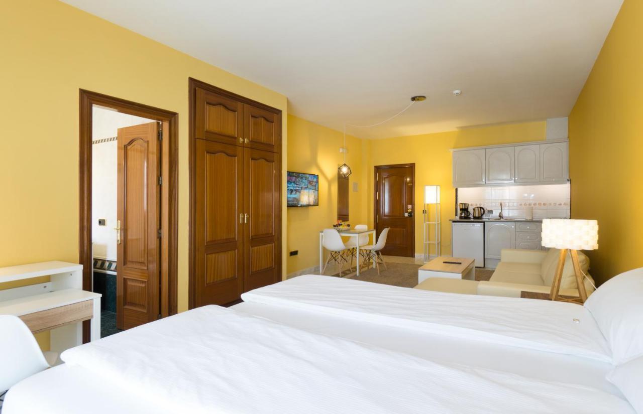 La Palmera Aparthotel Alhaurin el Grande Bagian luar foto